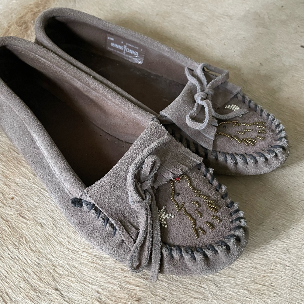 Minnetonka Beaded Moccasins